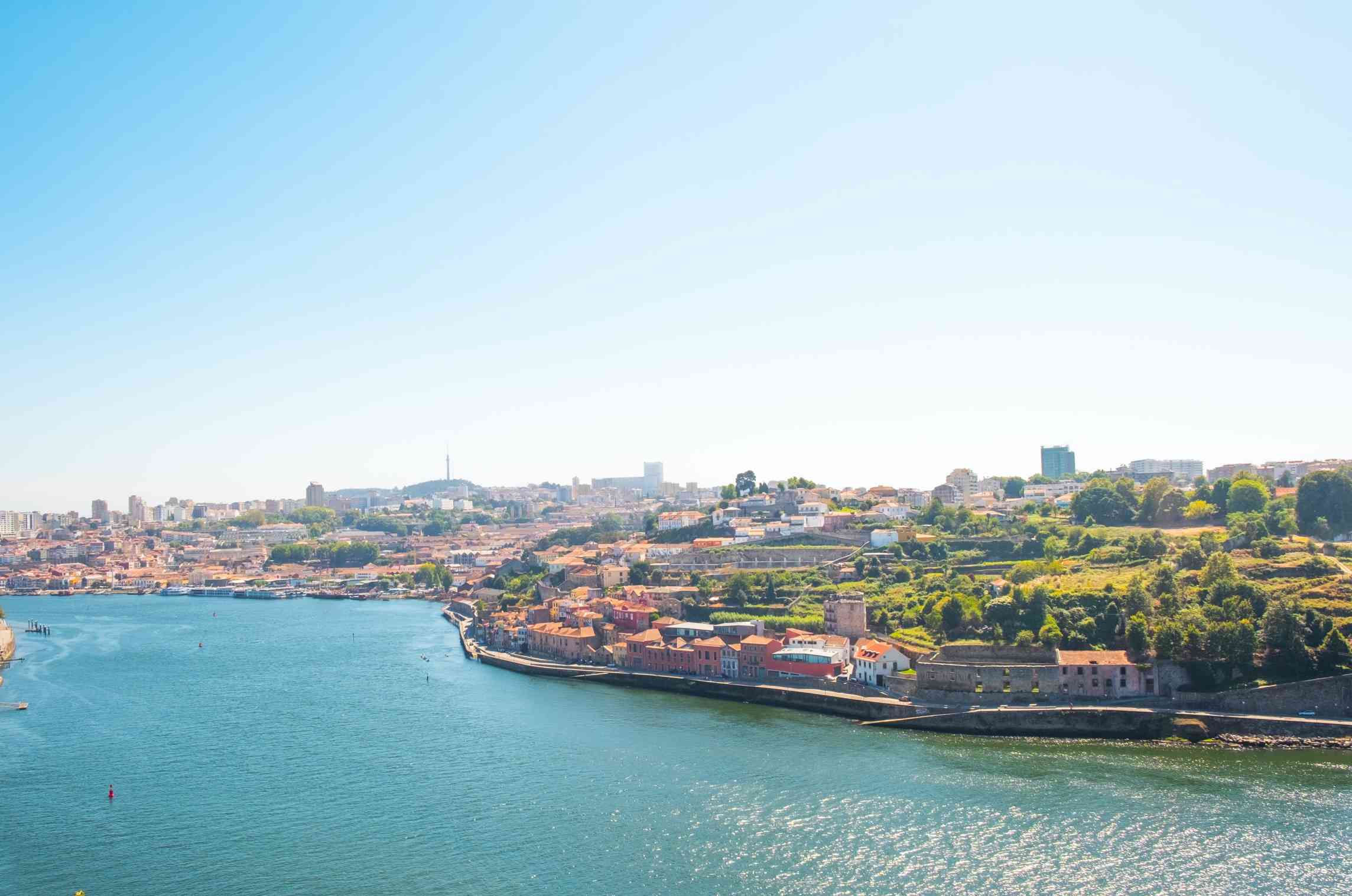 能耗監(jiān)測系統(tǒng)，工廠節(jié)能減排，碳達峰碳中和