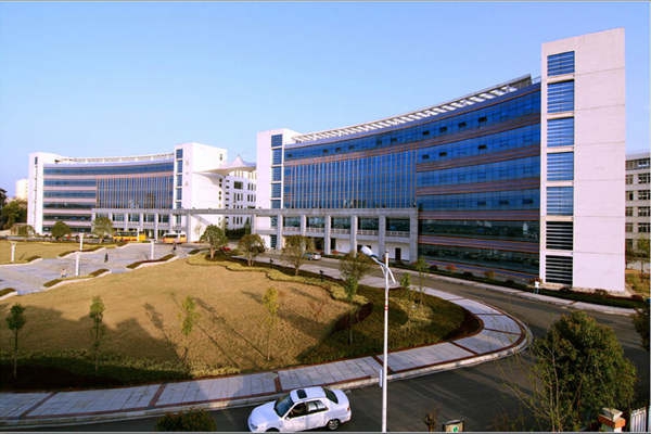 校園能耗監(jiān)測系統(tǒng)硬件結(jié)構(gòu)！