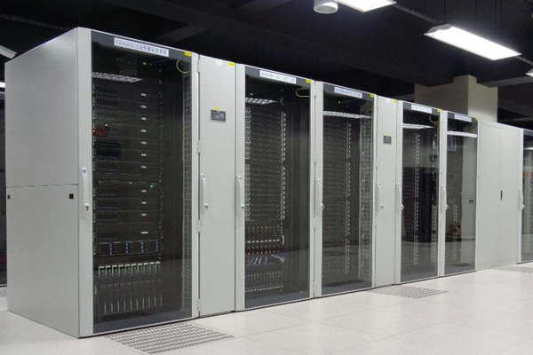 機(jī)房能耗監(jiān)測(cè)系統(tǒng)數(shù)據(jù)分析展示及報(bào)警平臺(tái)！(圖1)