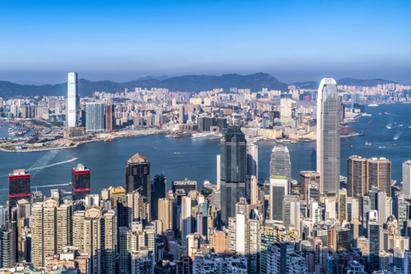 中共四川省委關(guān)于以實(shí)現(xiàn)碳達(dá)峰碳中和目標(biāo)為引領(lǐng)推動綠色低碳優(yōu)勢產(chǎn)業(yè)高質(zhì)量發(fā)展的決定(圖1)